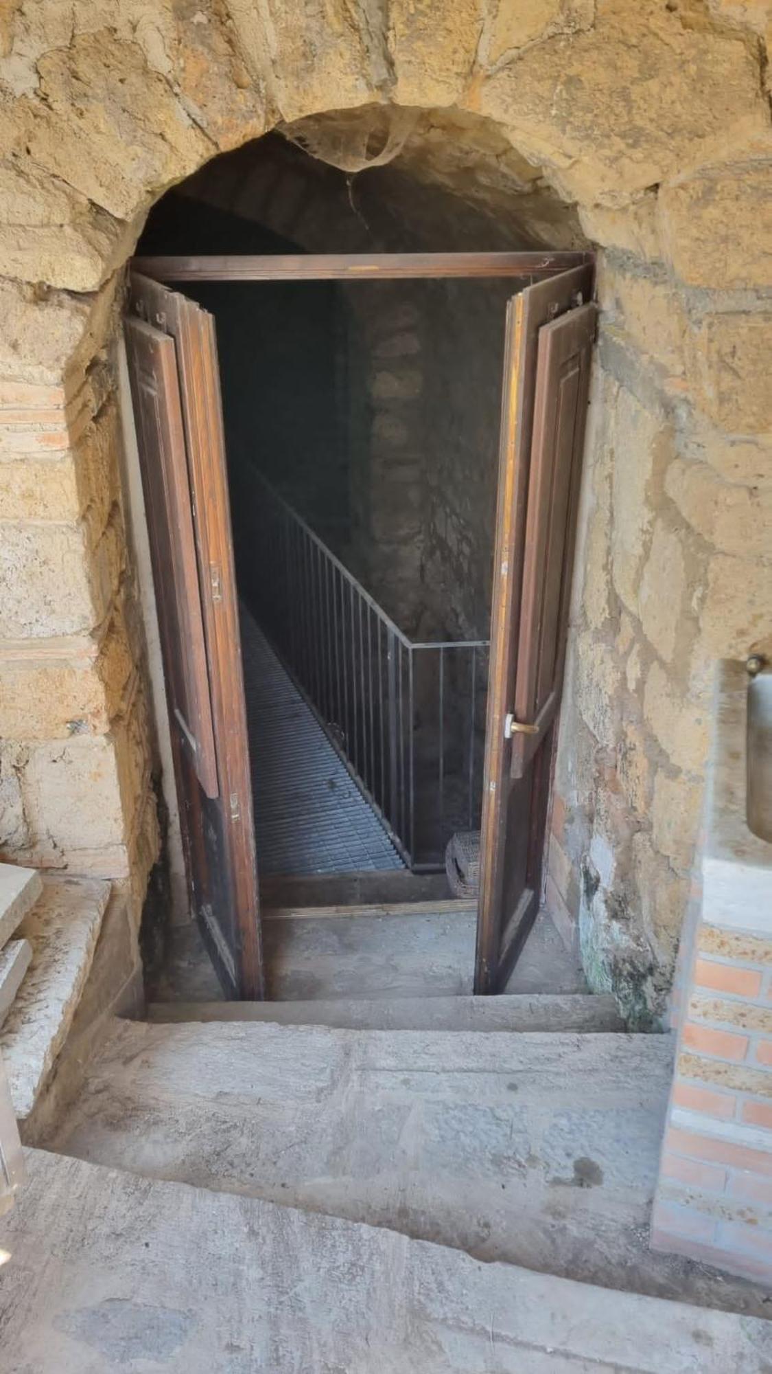 La Porticella - With Inner Etruscan Museum バニョレージョ エクステリア 写真