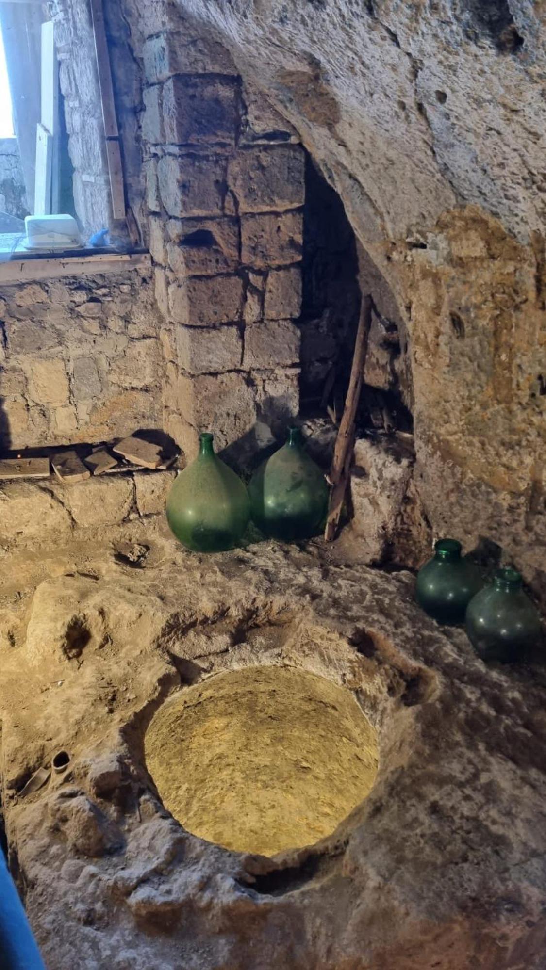 La Porticella - With Inner Etruscan Museum バニョレージョ エクステリア 写真