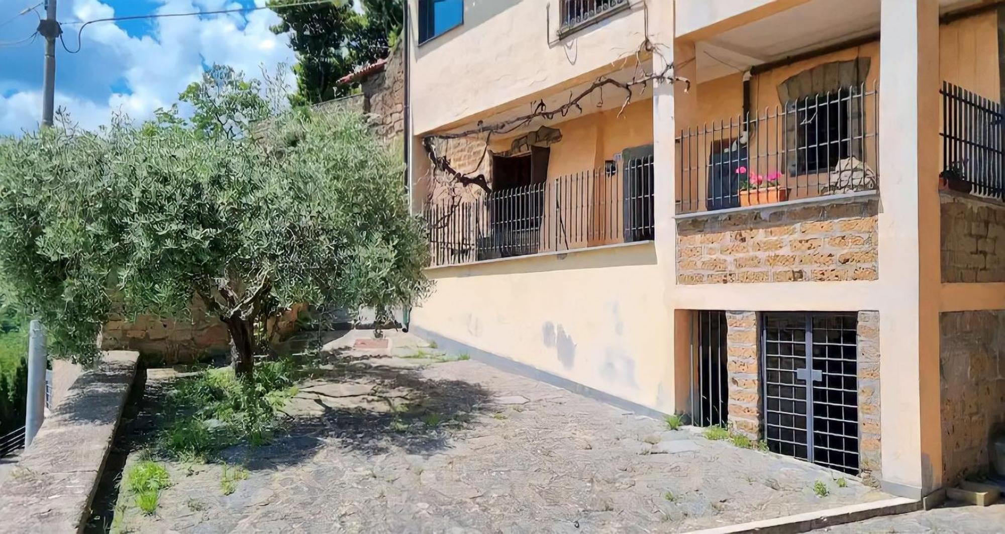 La Porticella - With Inner Etruscan Museum バニョレージョ エクステリア 写真